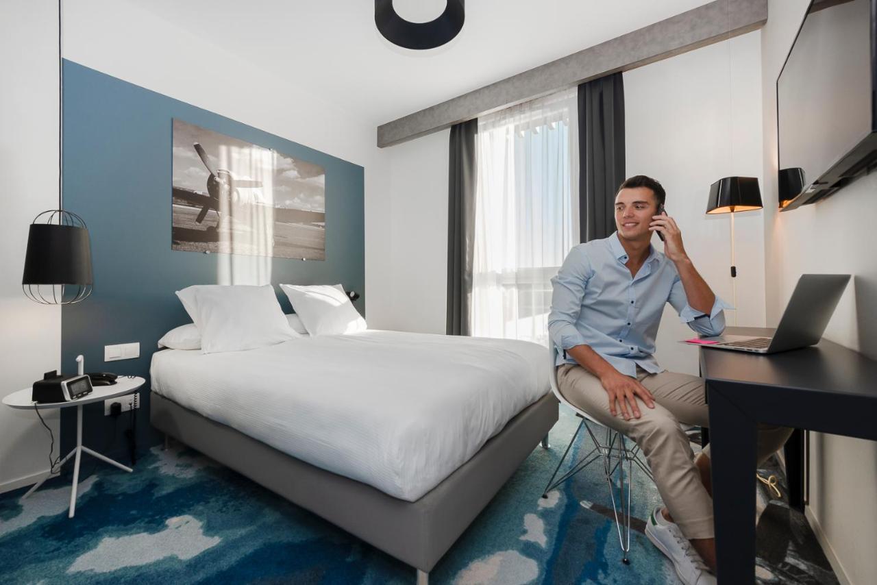 Najeti Hotel Lille Nord 봉듀 외부 사진